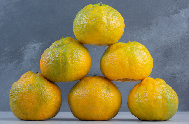 柑橘新鲜有机橘子排水果概念柑橘健康甜点