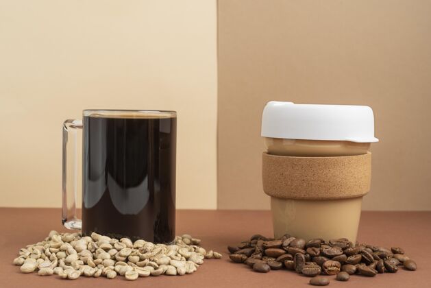 咖啡杯一杯咖啡和咖啡豆马克杯香精咖啡豆