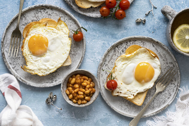 健康假日早餐有豆角吐司和鸡蛋食物食谱早餐空中
