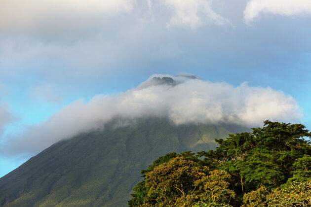 公园中美洲哥斯达黎加阿雷纳尔火山风景优美徒步旅行哥斯达黎加中央