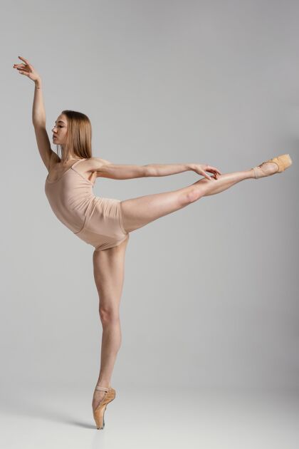 芭蕾舞全镜头芭蕾舞表演舞蹈表演女人