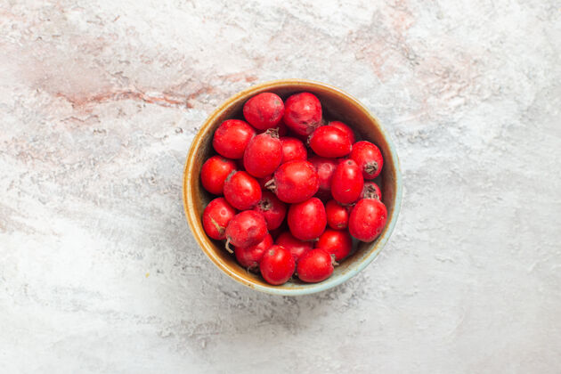 甜点顶视图红色浆果上白色餐桌水果新鲜的味道樱桃食物红色浆果