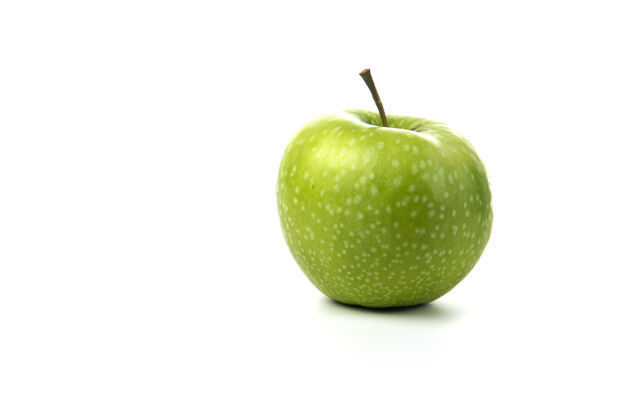 美味绿苹果隔离在白苹果上成熟有机苹果