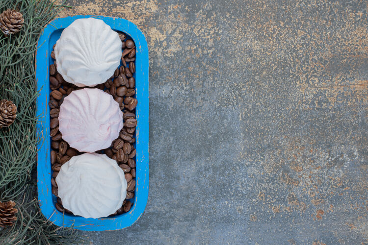 食物美味的西风咖啡豆蓝色盘子高品质的照片甜点棉花糖咖啡
