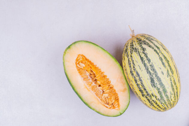 产品亚洲瓜类隔离在白色上美味绿色水果