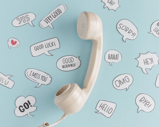 聊天气泡扁平的电话听筒和聊天泡泡交谈联系人连线