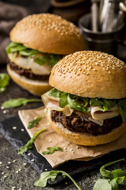 芝士汉堡培根高角度牛肉汉堡配料食物美味